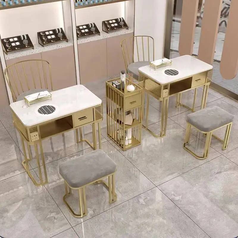 Tech Accessories Designer - طاولة مانيكير أوروبية بتصميم أنيق وعصري،