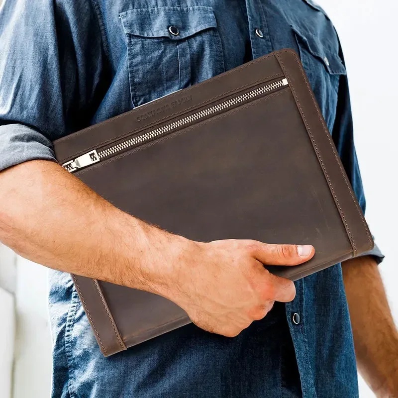 حقيبة تخزين جلدية للأجهزة اللو - مراجعة Tech Accessories Types وسعره