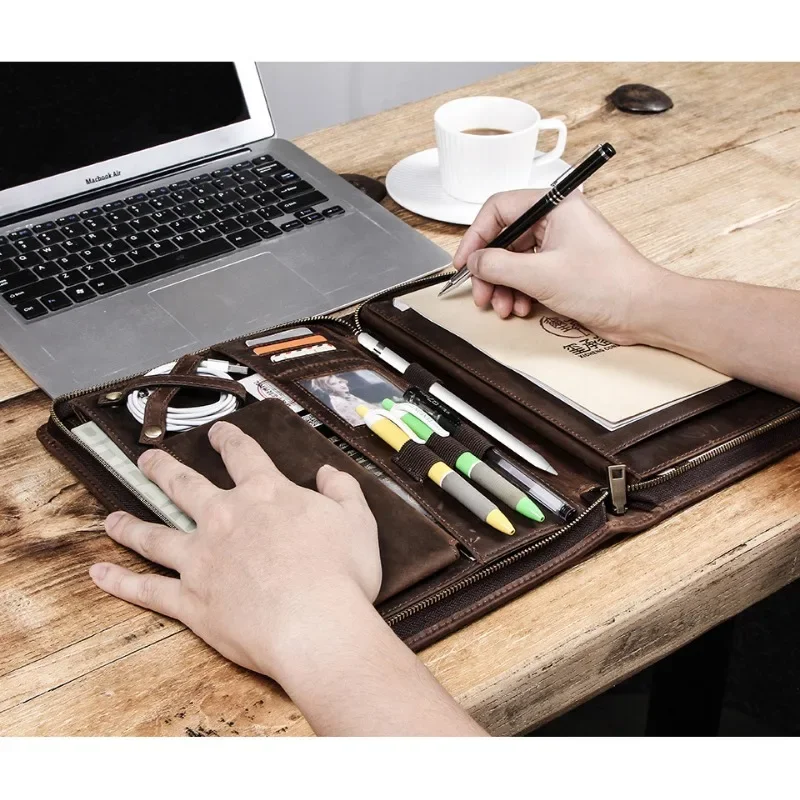 حقيبة تخزين جلدية للأجهزة اللو - مراجعة Tech Accessories Types وسعره