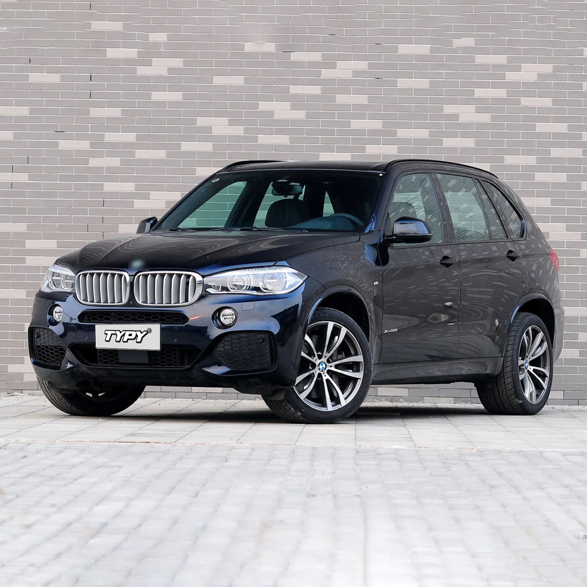 طقم الجسم لسيارات BMW X5 F15 2 - مراجعة Tech Accessories Designer وسعره
